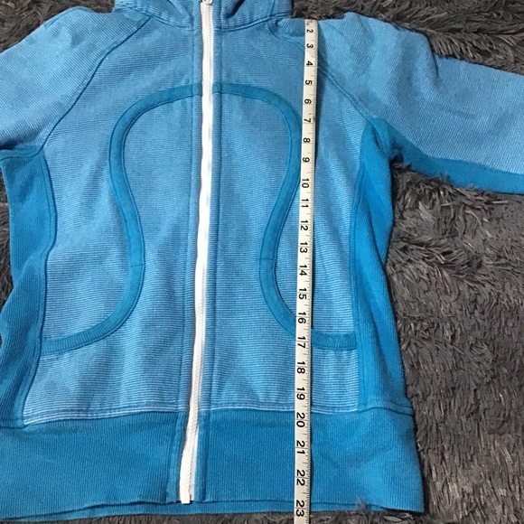2 Lululemon EUC Hoodie Lot: Purple & Blue Stripe Sz 6. - Picture 5 of 15